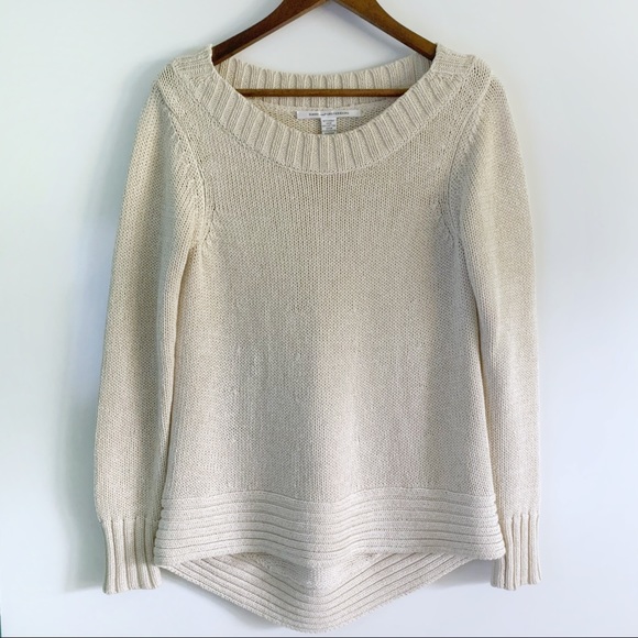 Diane Von Furstenberg Sweaters - Diane Von Furstenberg Knit Metallic Beige Sweater